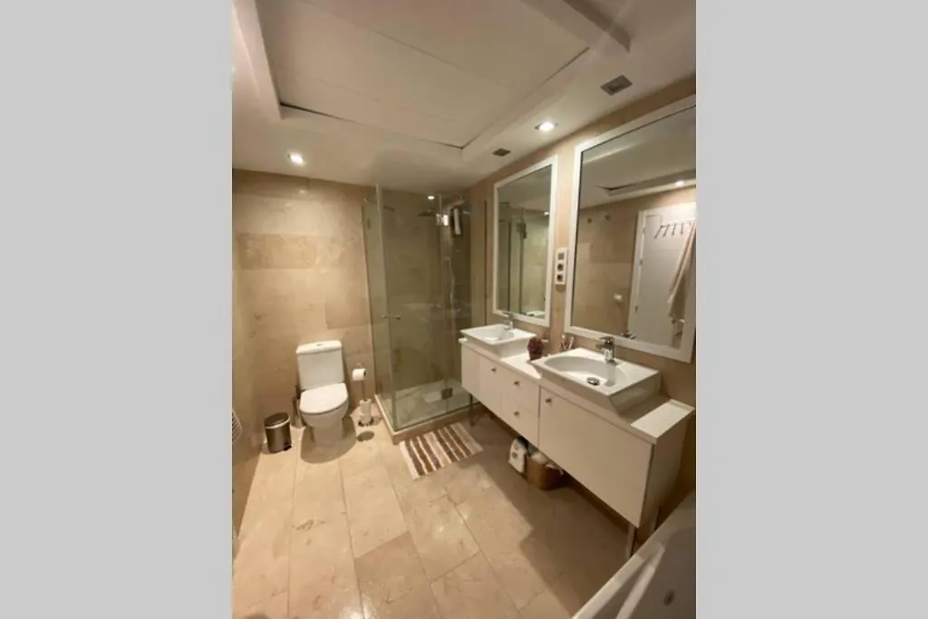 Casares Del Mar Luxury Apartment Malaga