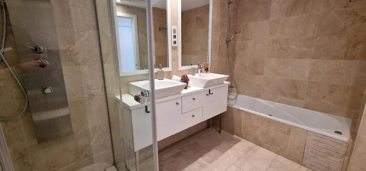 Casares Del Mar Luxury Apartment Malaga