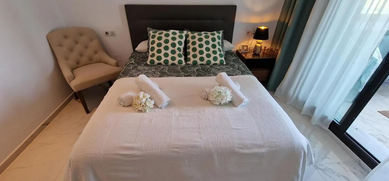 Casares Del Mar Luxury Apartment Malaga