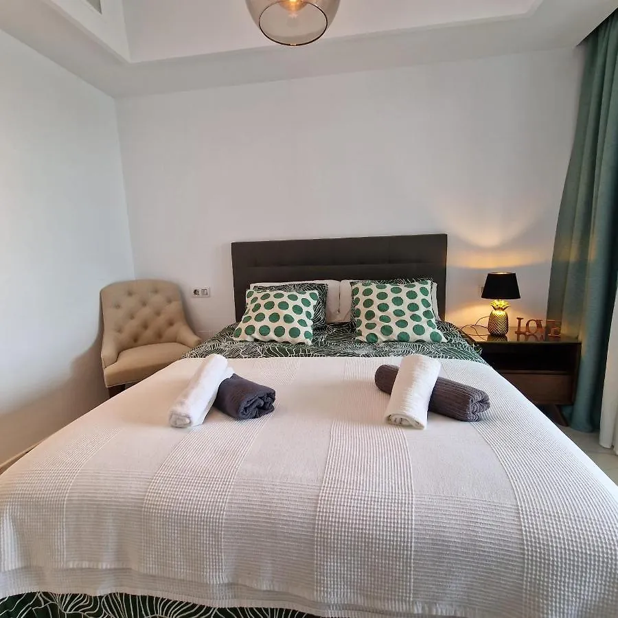 Casares Del Mar Luxury Apartment Malaga