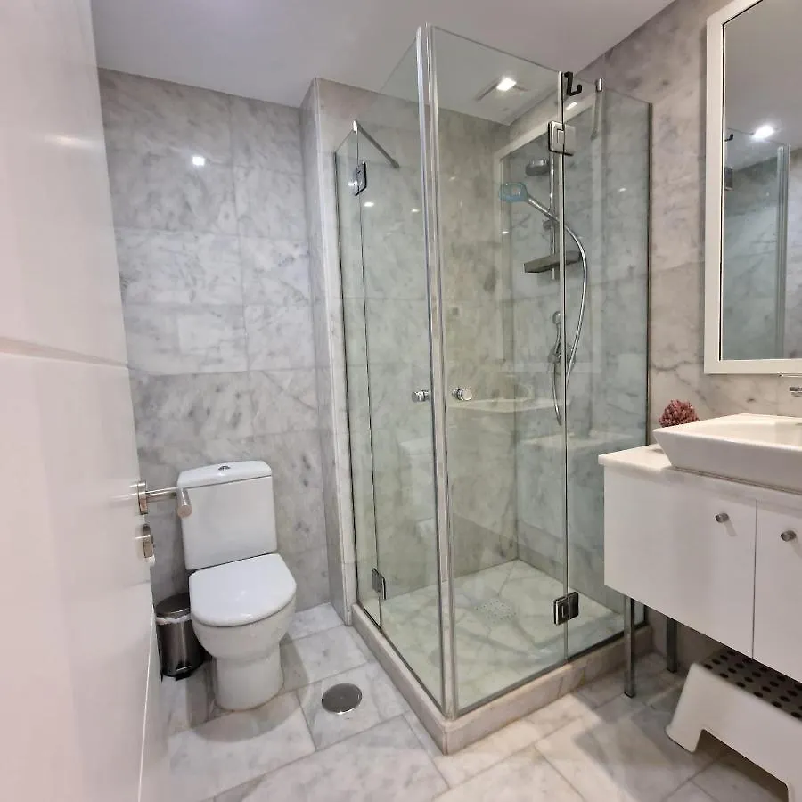 Casares Del Mar Luxury Apartment Malaga